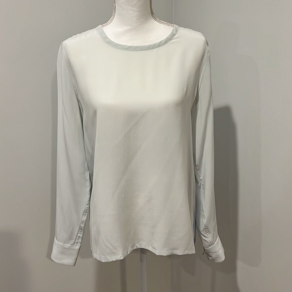 Equipment Silk long sleeve top